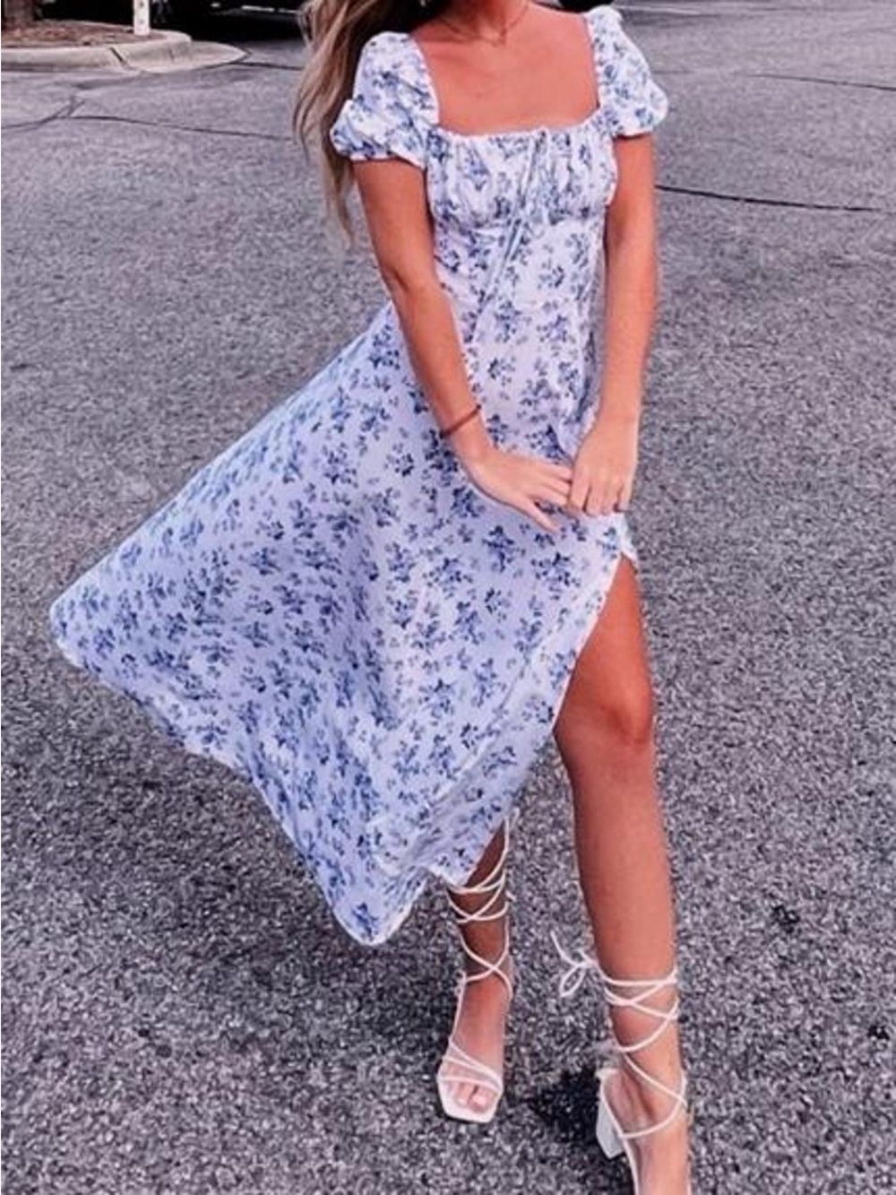Dress - Picture 6 of 7